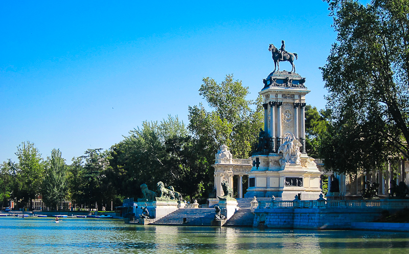 The “Parque del Retiro” Park