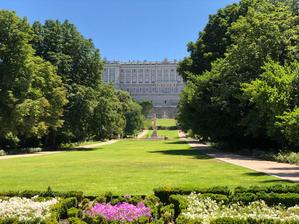 Palacio Real de Madrid y sus jardines