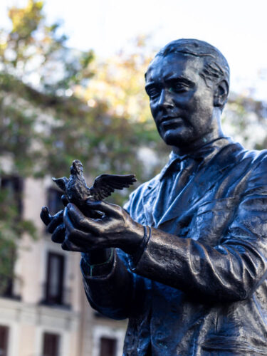 Escultura de bronce de Federico García Lorca