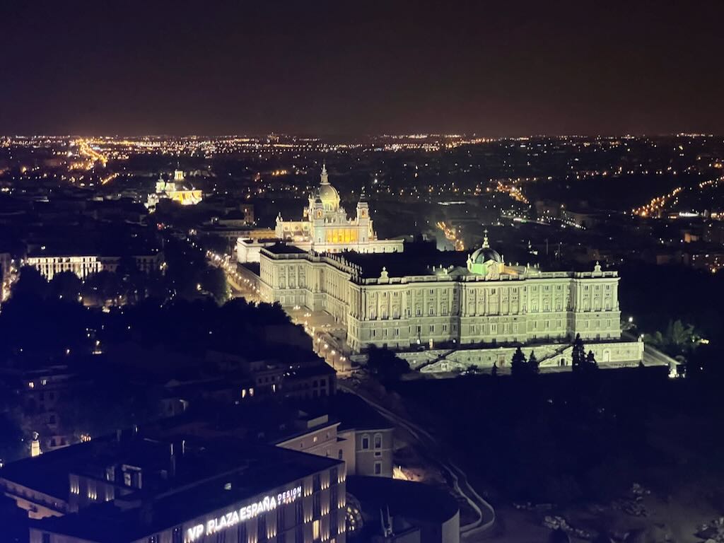 Vistas nocturnas desde la terraza del hotel Riu